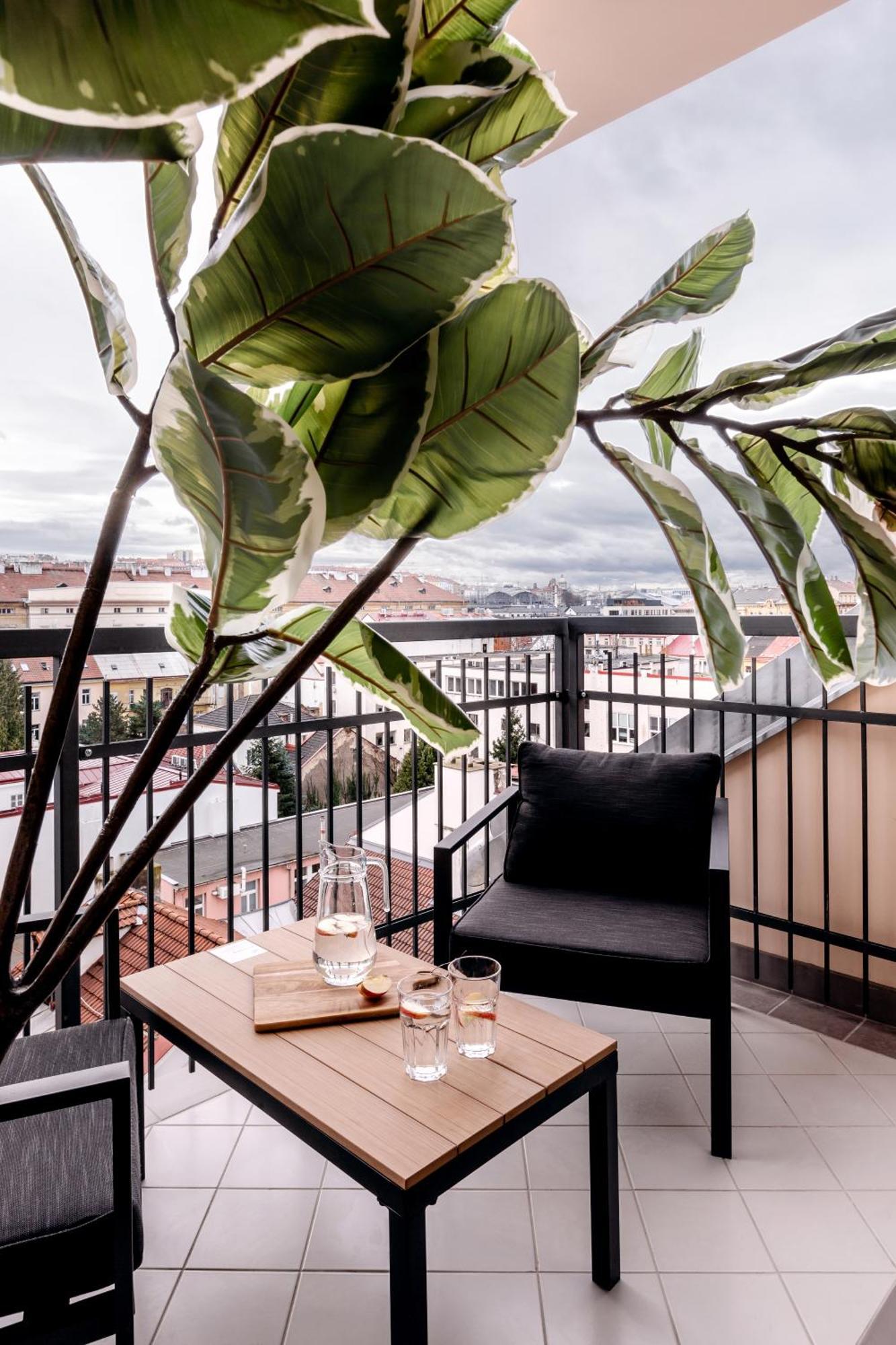 Turnkey I Karlin Square Apartments Prague Luaran gambar
